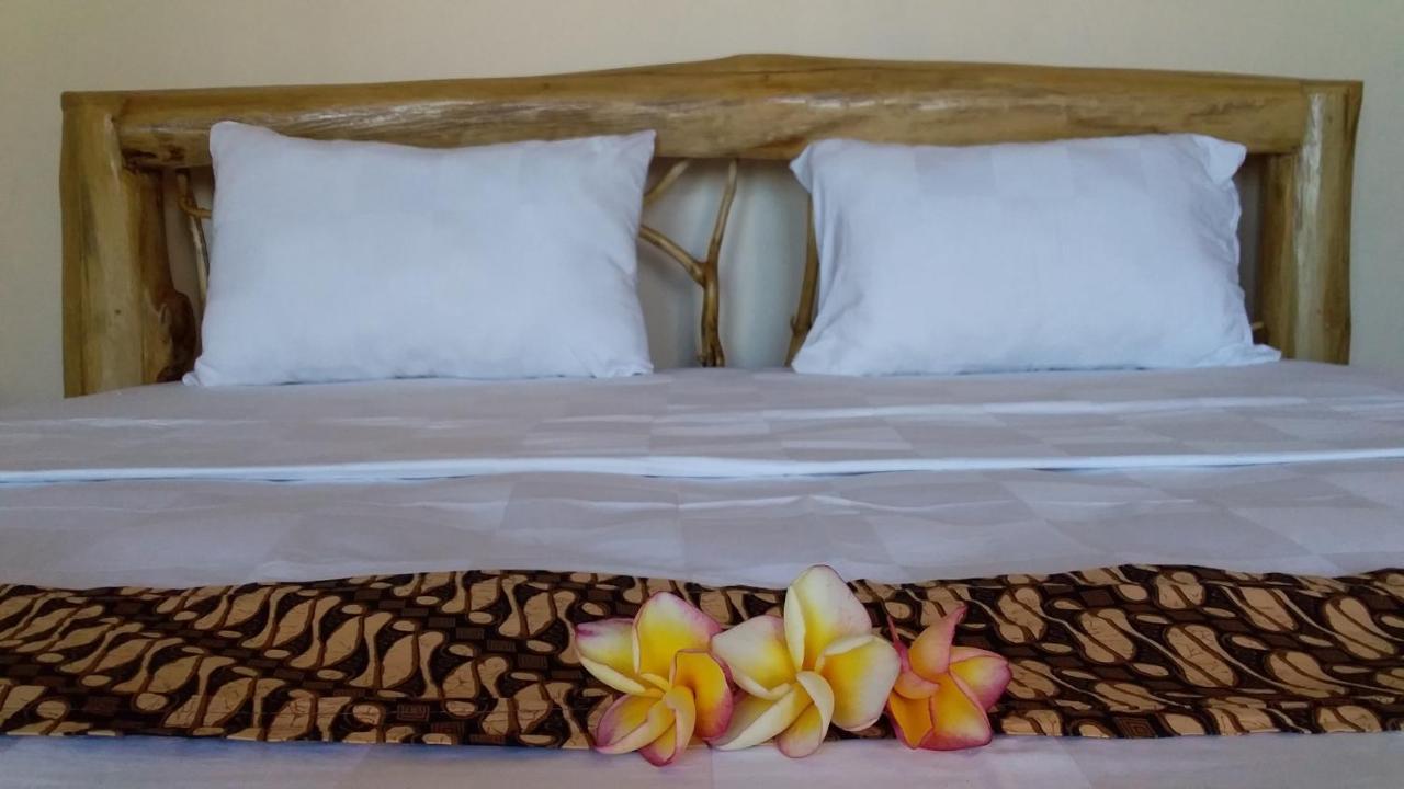Kelapa Surf Villa Пулукан Екстериор снимка
